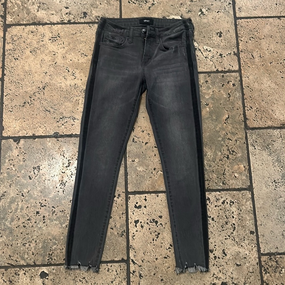 Women/teen jeans from Vervet